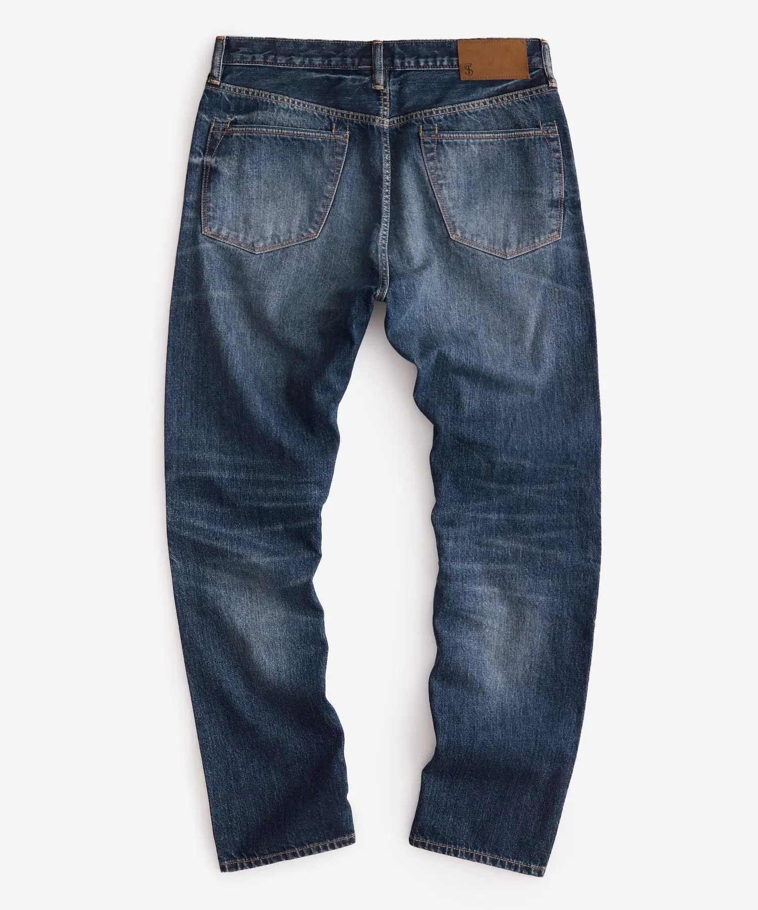 Classic Fit Selvedge Jean in Distressed Indigo