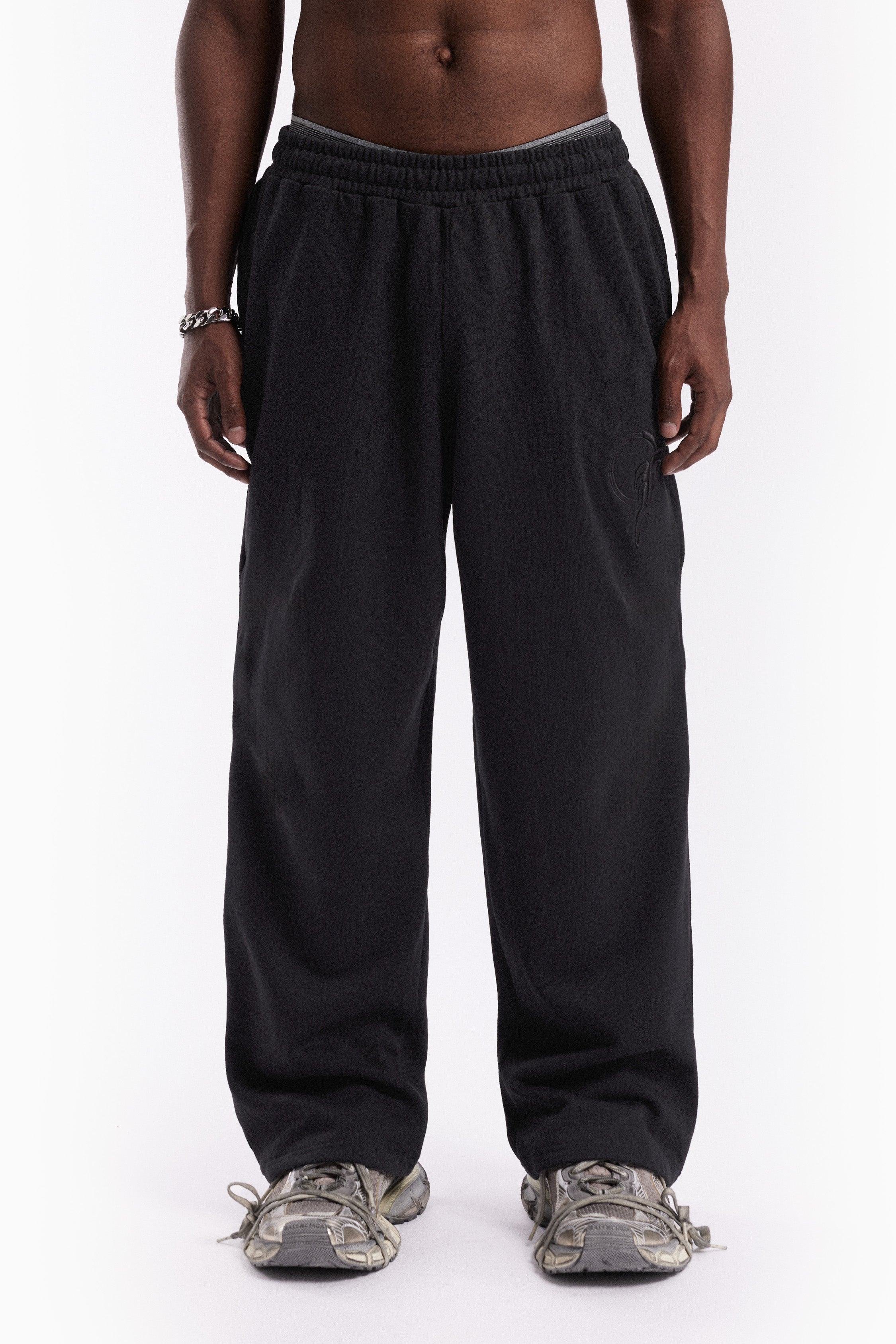 DART BLACK JOGGER