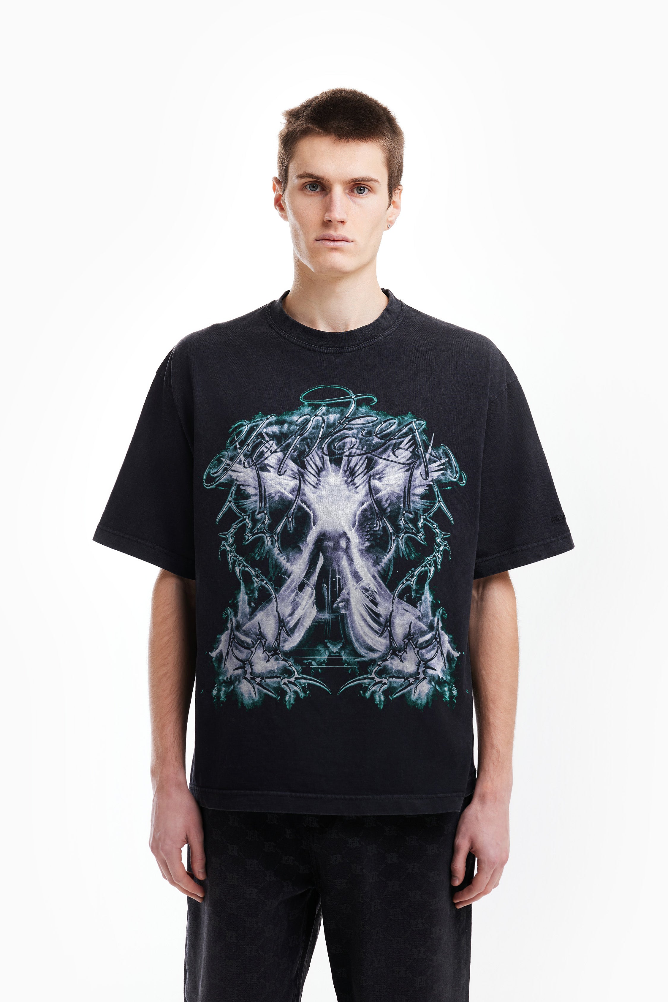 MOTH BLACK WASHED T-SHIRT