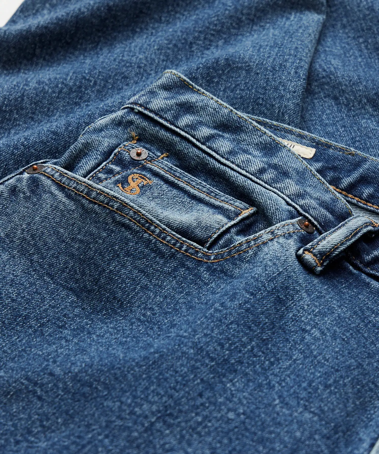 Slim Fit Stretch Jean in Vintage Blue Wash