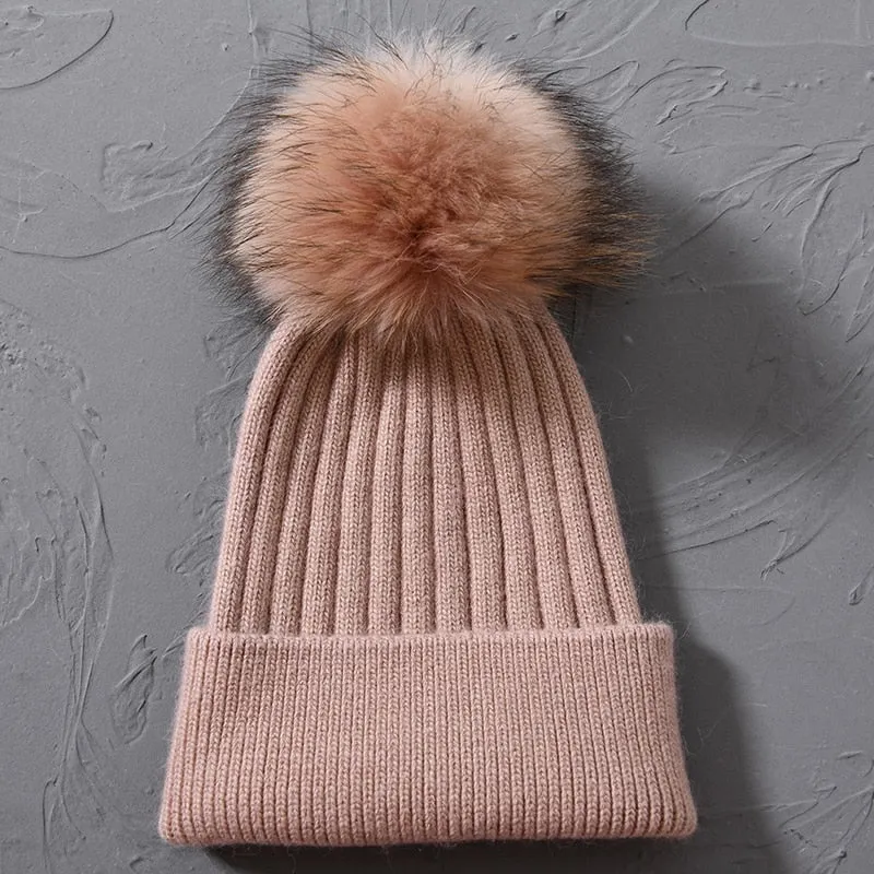 Women's Raccoon Fur Wool Patchwork Knitted Pompon Beanie Hat